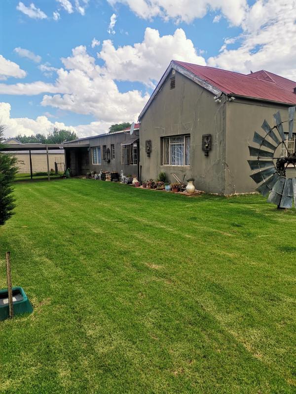 4 Bedroom Property for Sale in Memel Free State